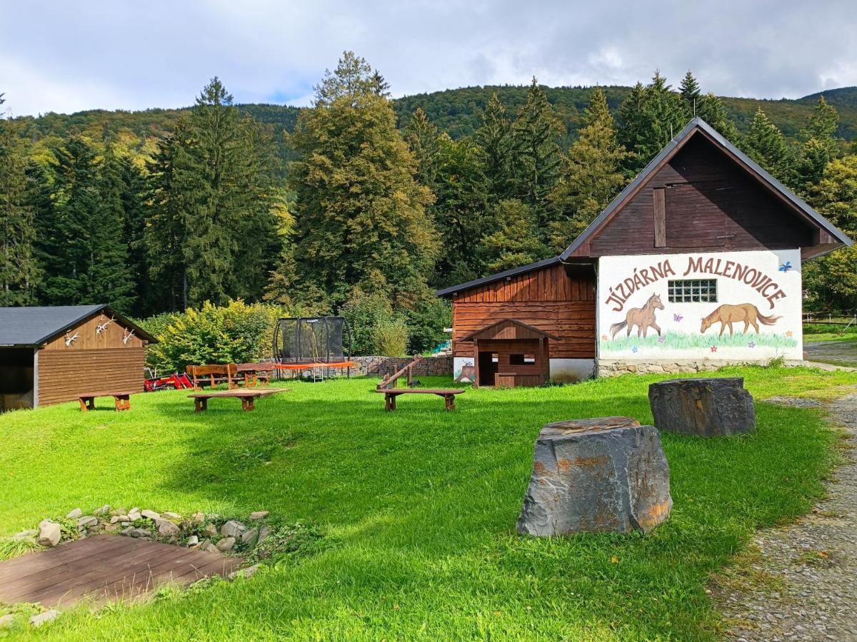 Ferienwohnung Jizdarna Malenovice Malenovice  Exterior foto