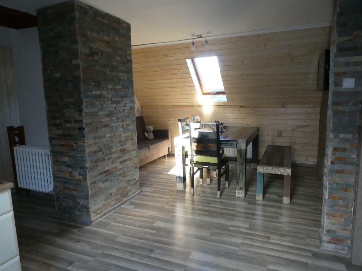 Ferienwohnung Jizdarna Malenovice Malenovice  Exterior foto